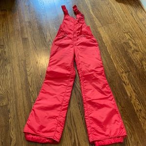 Small ski pants